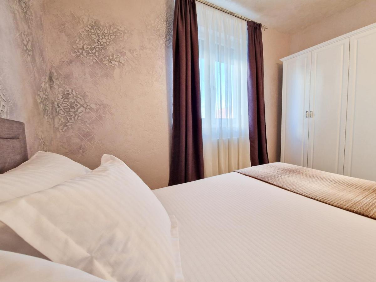 Mirvana Apartments Legacy Residence Timisoara Exterior foto